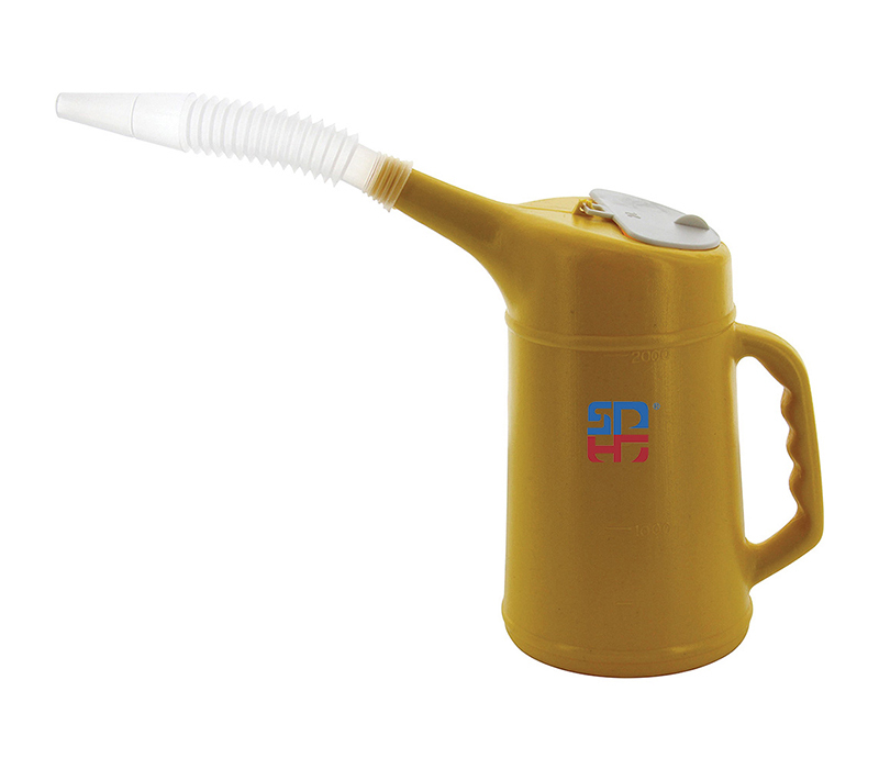 20217 Minyak kelalang dengan/bertutup muncung 2 liter